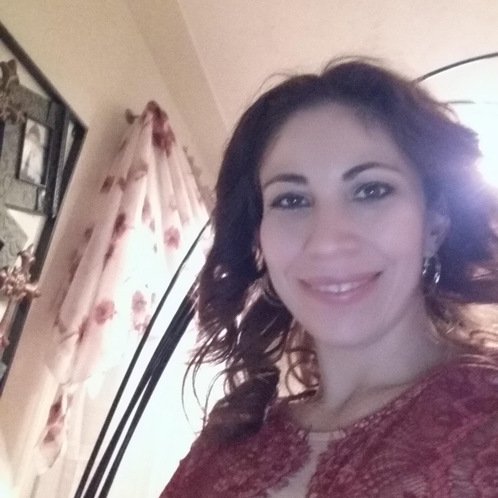 Meet your Posher, Adriana